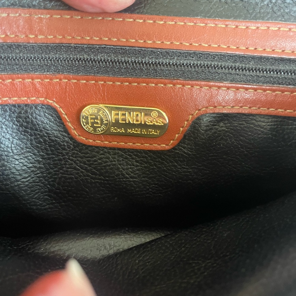 🔥FENDI 🔥VINTAGE 🔥Striped Black and Brown Handbag.🔥 - Picture 10 of 12